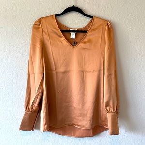 NEW gold silk-like blouse ✨